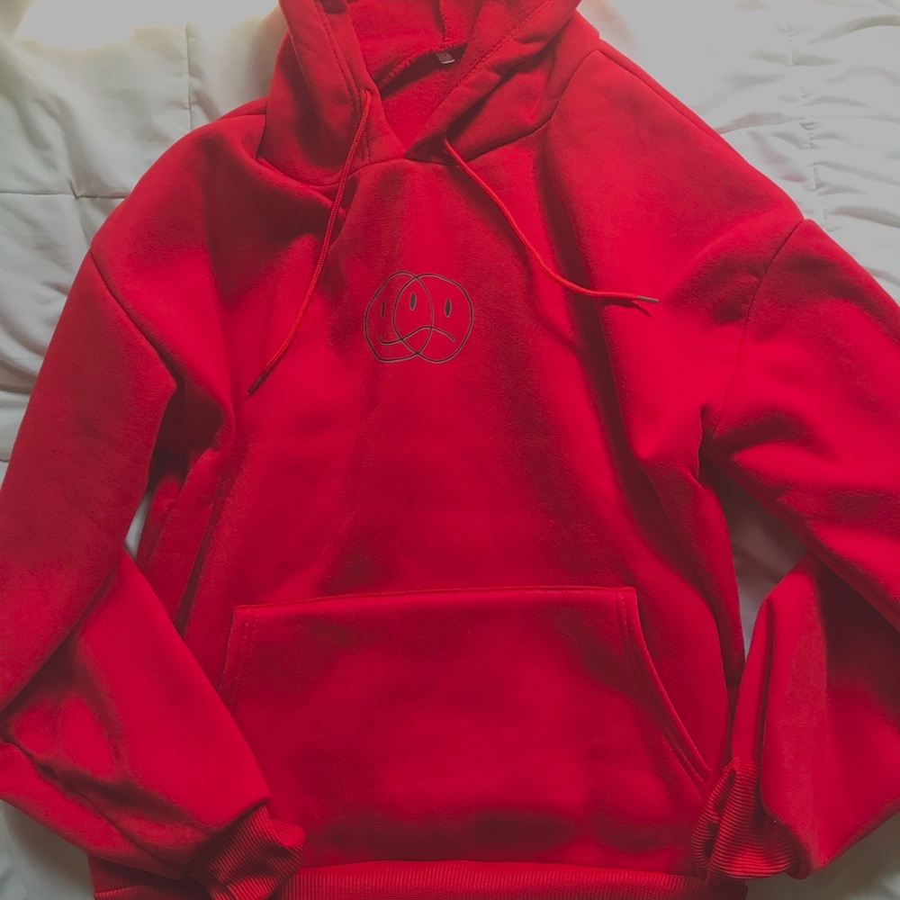 L red hoodie